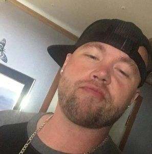 Meet your Posher, Damien